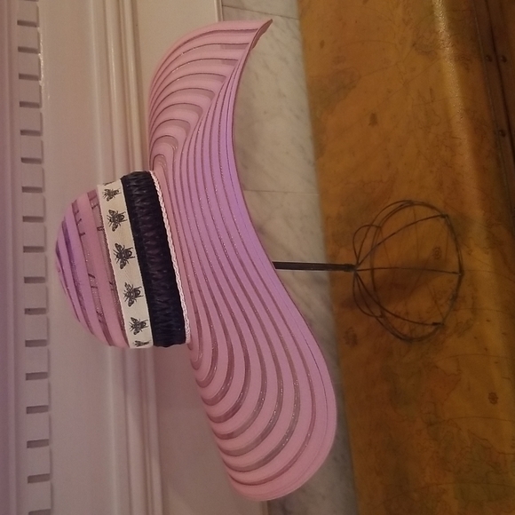 UPSCALED PINK FLOPPY HAT WITH FAUX LEATHER BAND AND A BEE BAND main image 7
